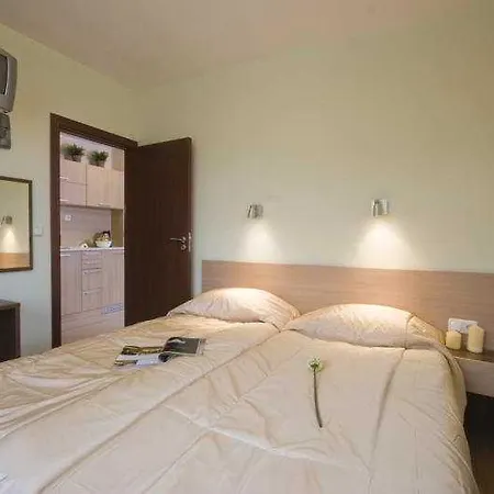 Redenka Palace Hotel 3*
